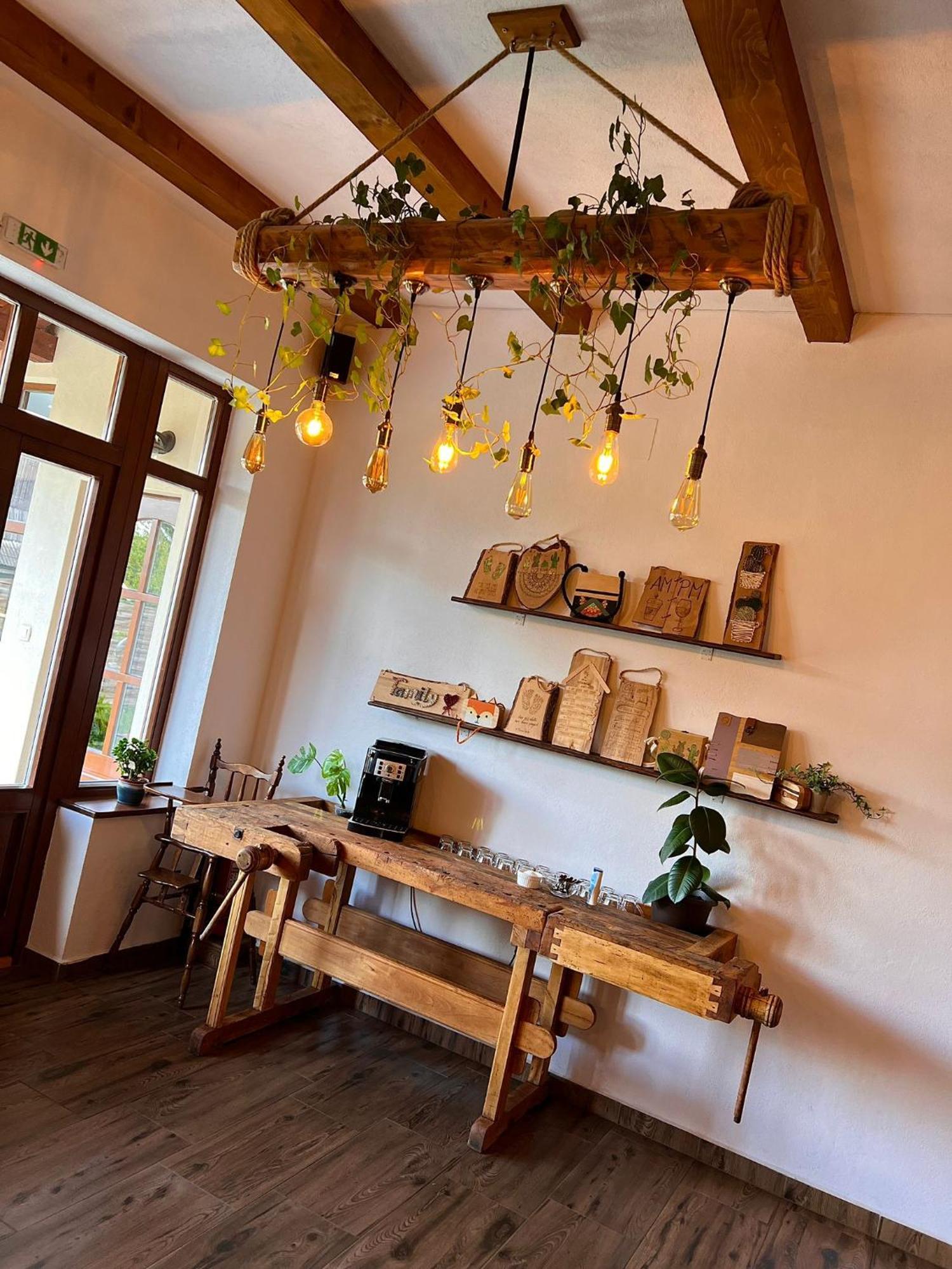 Famives Vendeghaz Bed & Breakfast Racu Ngoại thất bức ảnh